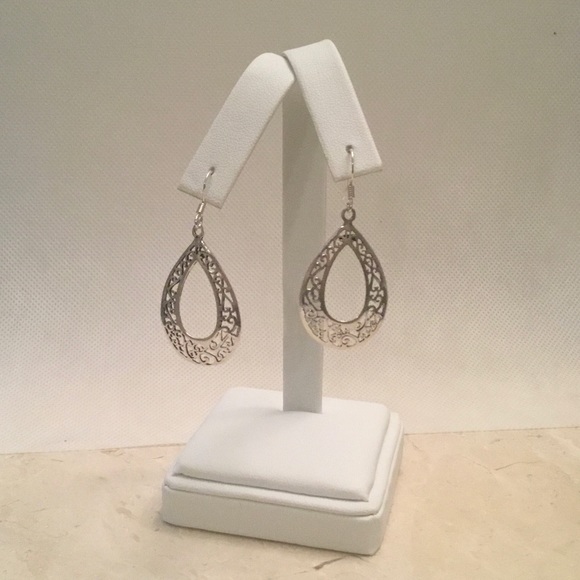 .925 Sterling Silver Filigree Earrings - Picture 14 of 16